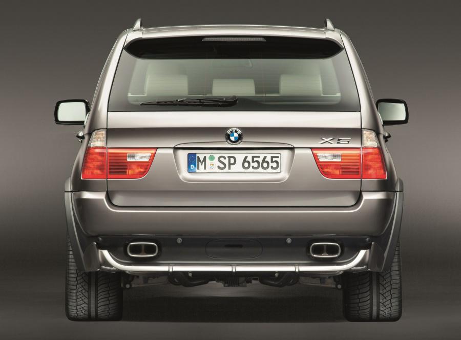  BMW X5 4.8is (E53) 2004 года  (WW) (фото 10 из 29)
